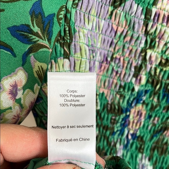 NWOT REVOLVE ASTR Floral Green Puff Sleeve Top Smocking,  Size M - Picture 6 of 9